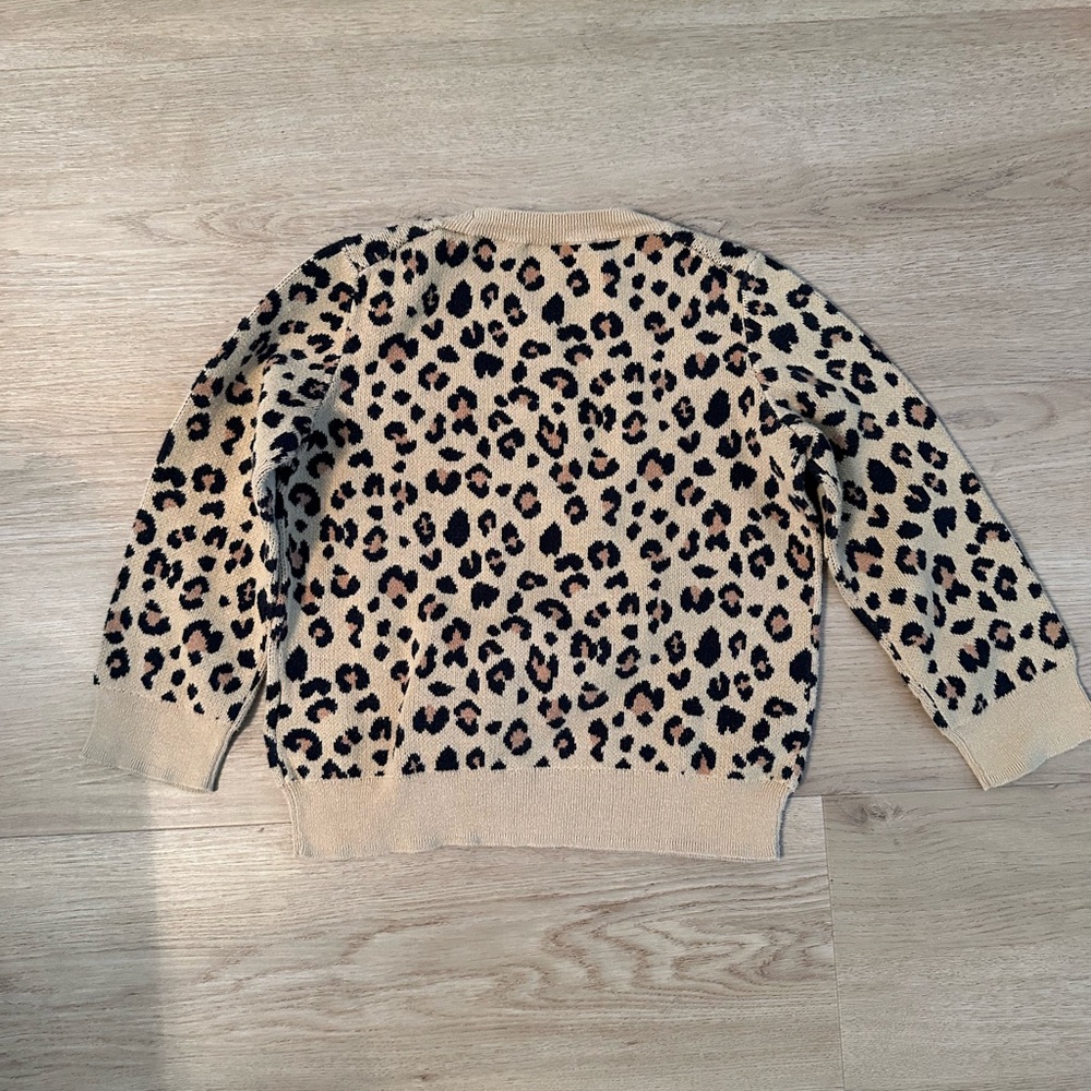 Leopard Print Sweater - Picture 3 of 3